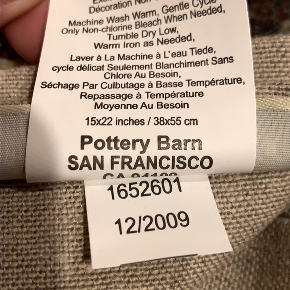 New Pottery Barn Embroidered Hand Towel - Picture 5 of 5